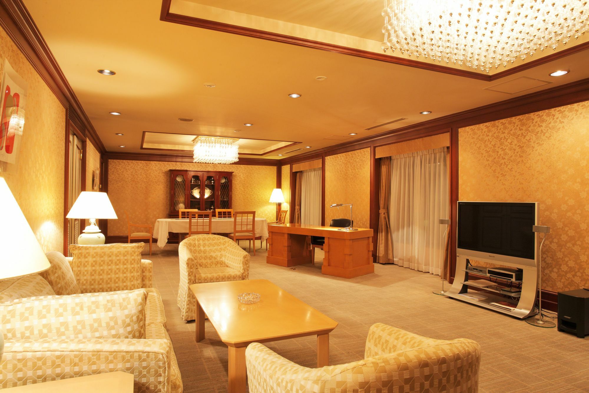 Hotel Okura